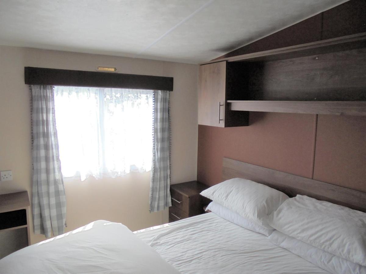 Kingfisher : Seabreeze:- 6 Berth, Enclosed Veranda, Close To Site Shop Ingoldmells Exterior photo